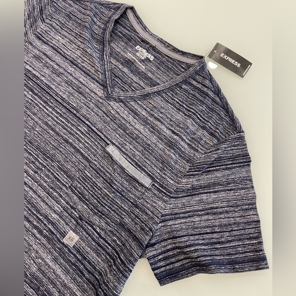 *New* 3 Express men’s shirts - Picture 2 of 5